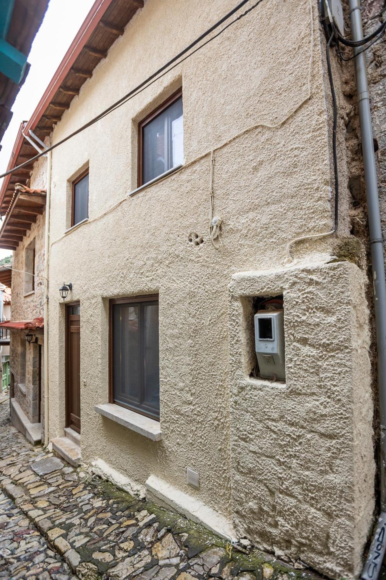 Guesthouse Lousios Dimitsana Buitenkant foto