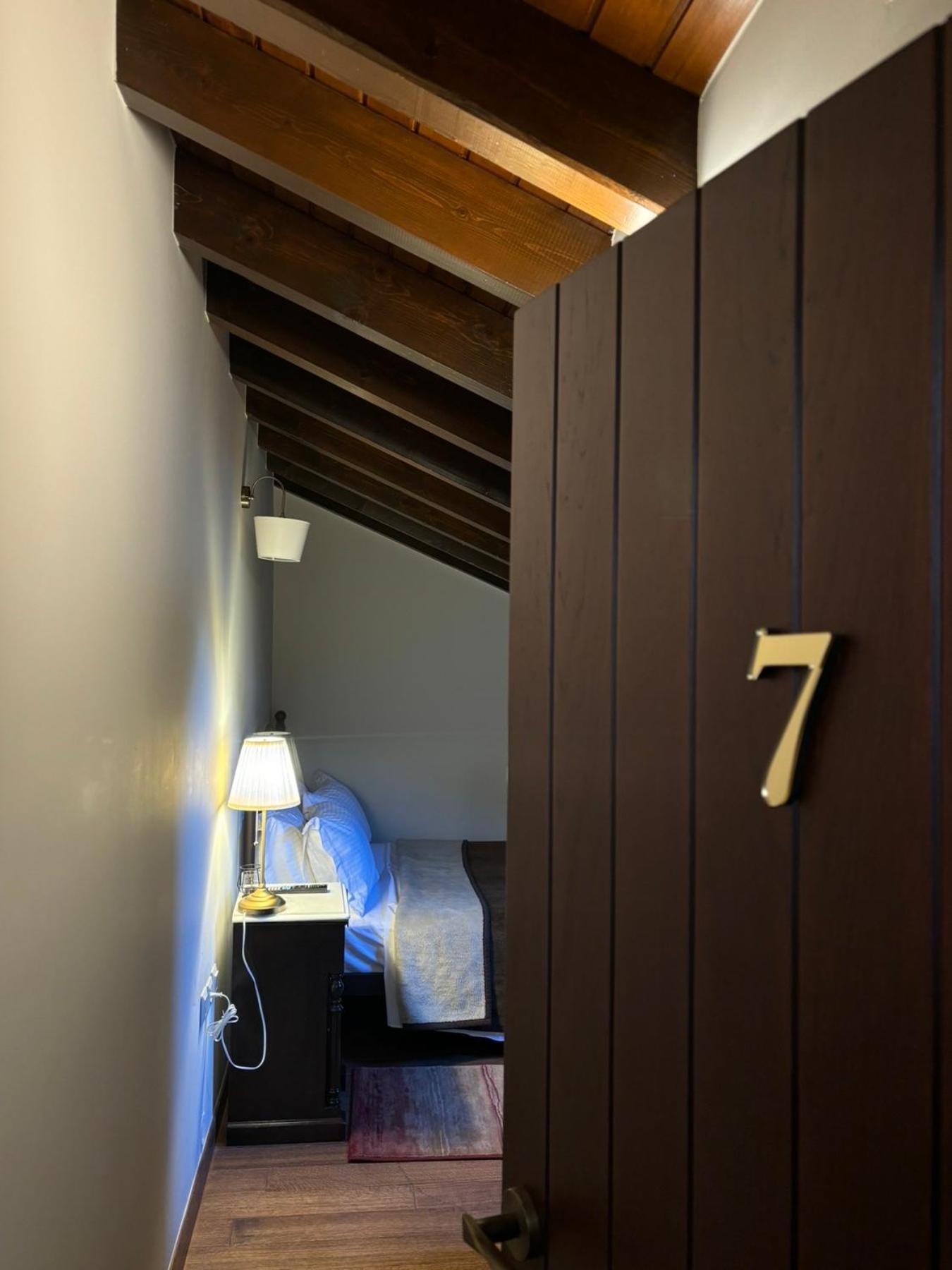Guesthouse Lousios Dimitsana Buitenkant foto